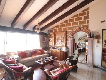 VENTA DE RESIDENCIA EN QUERÉTARO FRAACCIONAMIENTO BALCONES COLONIALES