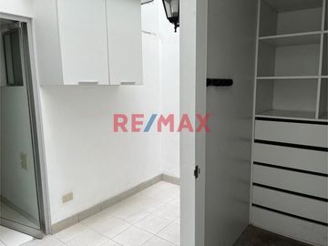 Vendo Exclusivo Departamento En Surco 3 Cocheras