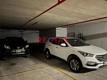 Vendo Exclusivo Departamento En Surco 3 Cocheras