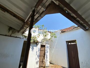 Se Arrienda o se Vende Casa en Cabecera cra 33a - Buacaramanga