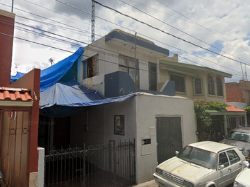 Remato casa LAS FUENTES, ZAMORA MICHOACAN.