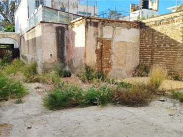PROPIEDAD DE 447m2 EN VENTA EN LA COLONIA MODERNA