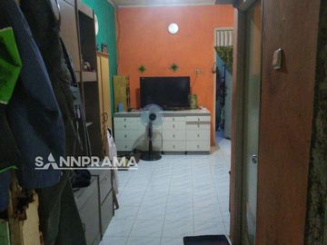 Rumah second siap huni murah tanah luas dibojongsari,Depok