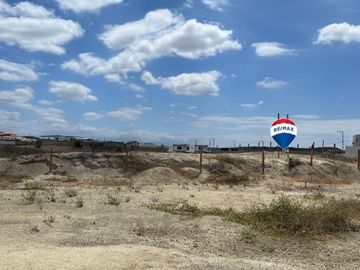terreno de venta en Manta zona sur