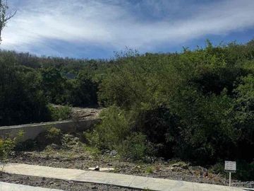 Terreno en venta en Sierra Alta, 10 sect