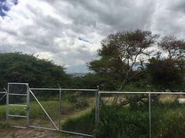 Terreno en Venta en Tumbaco 2250 m² Sector La Ceramica