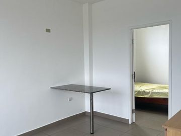 Santa Elena, Venta de casa 4 dormitorios y Edificio de 4 departamentos y 2 locales