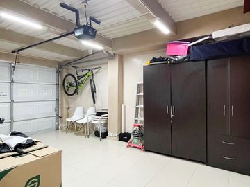 Excepcional casa esquinera en conjunto residencial con 230 m2. Pinares. Pereira - Colombia.
