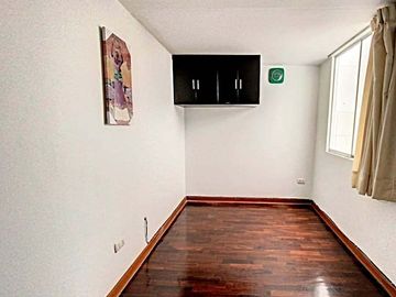VENDO amplio y cómodo Dpto. 155m2, Av Boulevard, San Borja