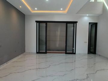 Dijual Rumah Manyar Jaya Mewah New 2 Lantai Dekat Nginden Klampis SHM