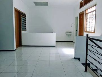 Rumah 2 Lantai Luas 110 di Borobudur Sukarno Hatta Suhat Malang