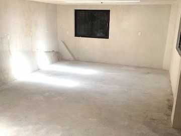 LOMAS DE VALLE DORADO CASA PARA DEMOLER EN VENTA
