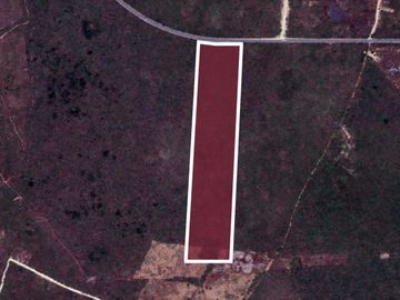 Terreno de 87,949 m2 sobre periférico, en venta Valladolid.