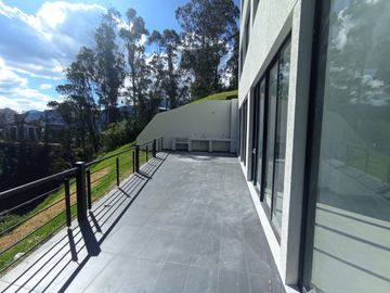 VENDO DEPARTAMENTO 2 DORMITORIOS, SECTOR BELLAVISTA, CON AMPLIA TERRAZA, COMODO Y ACOGEDOR