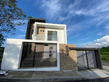 Casa de venta en mata zona sur