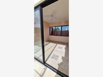 CASA COLONIAL EN ESQUINA REMODELADA EN EL CENTRO DE MÉRIDA, YUCATÁN