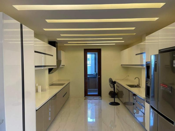 FOR SALE - House and Lot in Tagaytay Heights, Tagaytay, Cavite
