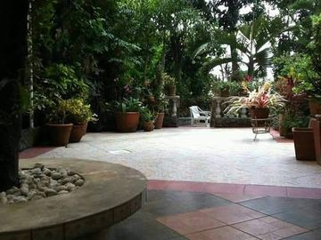 FOR SALE - House and Lot in Robinson's Circle, Pasig