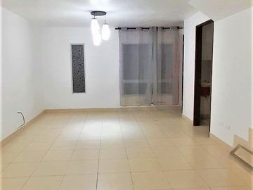 Linda casa en Casa Club