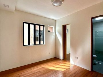149sqm House and lot For sale (Ready For Occupancy) with 6 Bedrooms 2 Garage in Greenwoods Pasig City (PH2831)