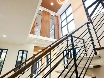 149sqm House and lot For sale (Ready For Occupancy) with 6 Bedrooms 2 Garage in Greenwoods Pasig City (PH2831)