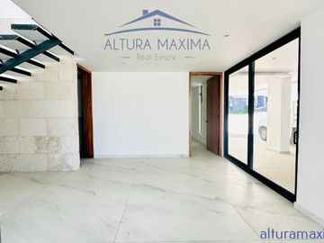 Residencia Nueva en Venta Puerta Las Lomas Andares Zapopan