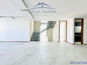 Residencia Nueva en Venta Puerta Las Lomas Andares Zapopan