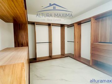 Residencia Nueva en Venta Puerta Las Lomas Andares Zapopan