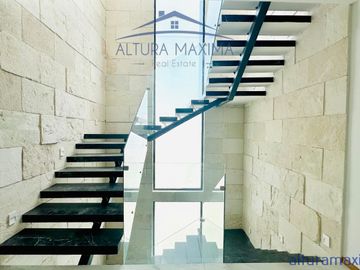 Residencia Nueva en Venta Puerta Las Lomas Andares Zapopan