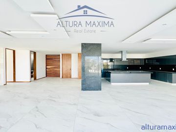 Residencia Nueva en Venta Puerta Las Lomas Andares Zapopan