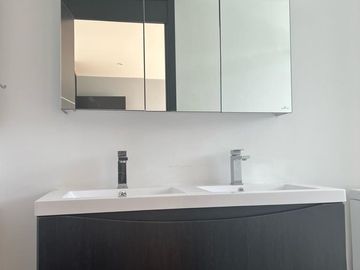 Venta ,Five Bosque Real, Magnífica oportunidad!