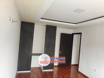 Hermosa casa por estrenar en condominio, Sector Molinopamba Alto C1266