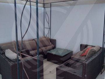 OPORTUNIDAD: SE VENDE 4 CASAS EN UNO CON ÁREAS COMUNES