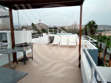 OPORTUNIDAD: SE VENDE 4 CASAS EN UNO CON ÁREAS COMUNES
