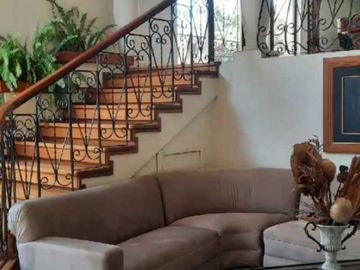 Fabulosa casa en venta, sector Machangara.