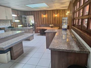 Fabulosa casa en venta, sector Machangara.
