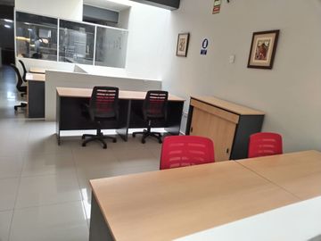 VENTA O ALQUILER DE OFICINAS EN EL CENTRO DE PIURA