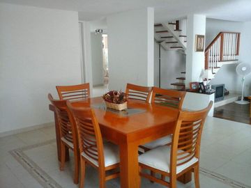 CASA EN VENTA TEJEDA SOBRE CALLE LA MEJOR UBICACION!!!!