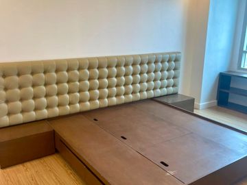 DYU - FOR SALE: 2 Bedroom Unit in The Grove by Rockwell, Pasig City