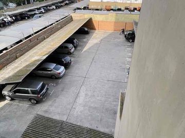 VENDO DEPARTAMENTO REMODELADO CON VISTA AL CLUB TERRAZA, MIRAFLORES