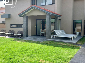 Casa en Loma de Valle Escondido equipada y remodelada con acabados de lujo