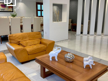 Casa en Loma de Valle Escondido equipada y remodelada con acabados de lujo