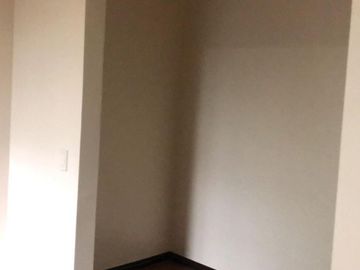 Two Serendra Encino Tower 3 Bedroom w/ Balcony & Parking by Alveo Land