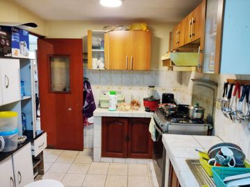 VENTA DE CASA EN SAN JUAN DE LURIGANCHO