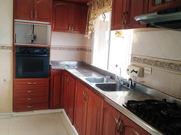 VENDO O ARRIENDO HERMOSO APARTAMENTO EN VILLA SANTOS, EXCELENTE UBICACIÓN