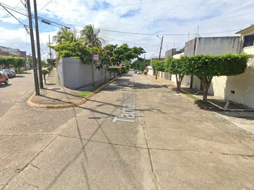 Casa en petolera coatzacoalcos, Ahorra hasta el 50% de su valor, requisitos Minimos