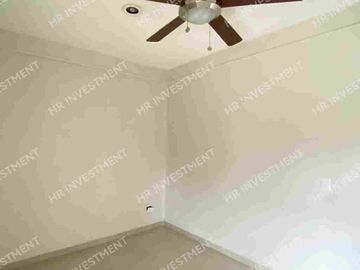 Casa con 4 recamaras en SM 15 Cancun en venta