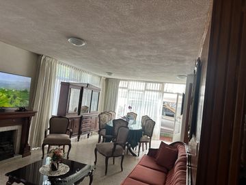 CASA EN VENTA, CENTRO DE QUERETARO, QRO.