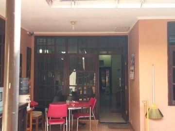 DIJUAL RUMAH NYAMAN TERAWAT STRATEGIS @ KOMPLEK SAUYUNAN CIBADUYUT LAMA KOPO BANDUNG