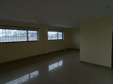 Casa de Venta en Bernardo de Legarda & Avenida Occidental, Quito, Ecuador, Norte de Quito
